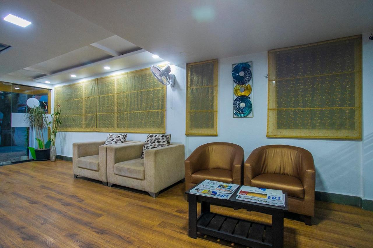 Capital O 5379 The Roy Grand Inns Bangalore Ngoại thất bức ảnh